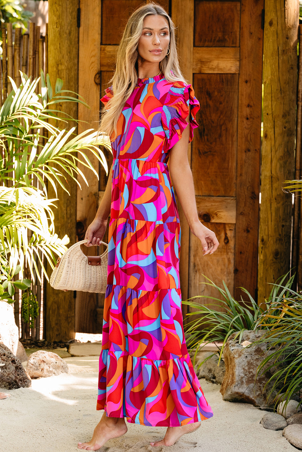 Vestido largo multicolor impresión abstracta con olanes